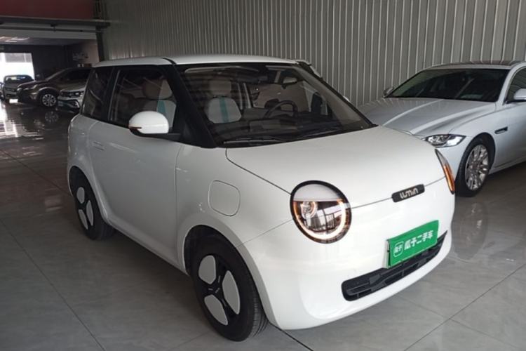 Used CHANGAN NEVO Lumin 2024 301km Launch Edition Front Right 45 Deg