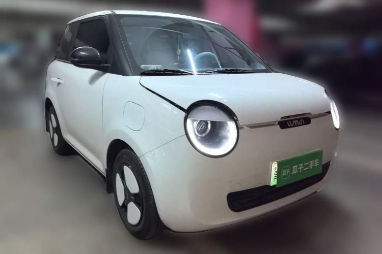 Used CHANGAN NEVO Lumin 2024 205km Launch Edition Front Right 45 Deg