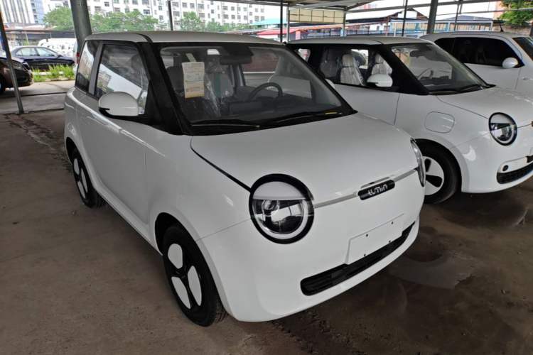Used CHANGAN NEVO Lumin 2024 130km Qingyue Version Front Right 45 Deg