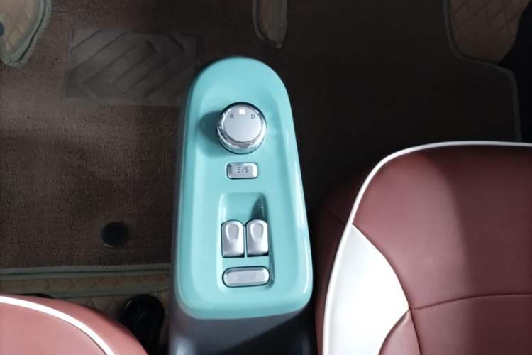 Used CHANGAN NEVO Lumin 2024 130km Qingyue Version Gear Lever