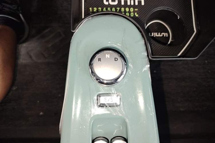 Used CHANGAN NEVO Lumin 2024 130km Qingyue Version Gear Lever
