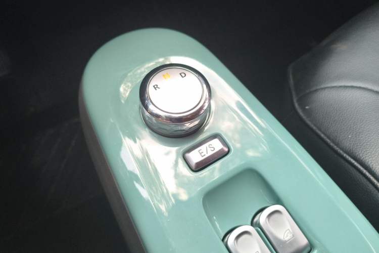 Used CHANGAN NEVO Lumin 2024 130km Qingyue Version Gear Lever