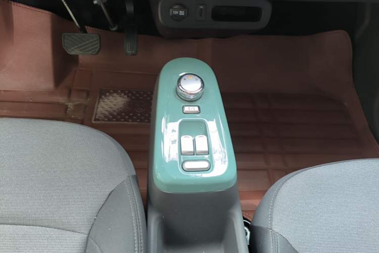 Used CHANGAN NEVO Lumin 2024 130km Qingyue Version Gear Lever