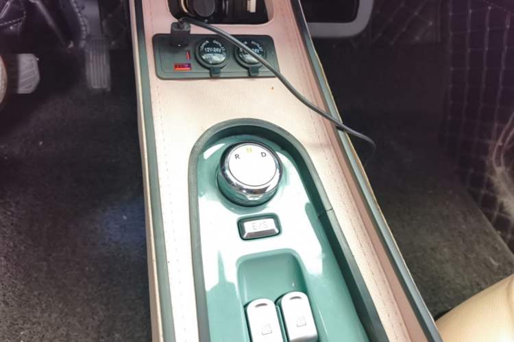 Used CHANGAN NEVO Lumin 2024 130km Qingyue Version Gear Lever