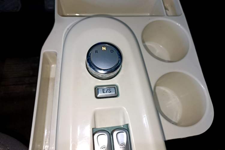 Used CHANGAN NEVO Lumin 2024 130km Qingyue Version Gear Lever