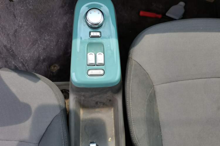 Used CHANGAN NEVO Lumin 2024 205km Launch Edition Gear Lever