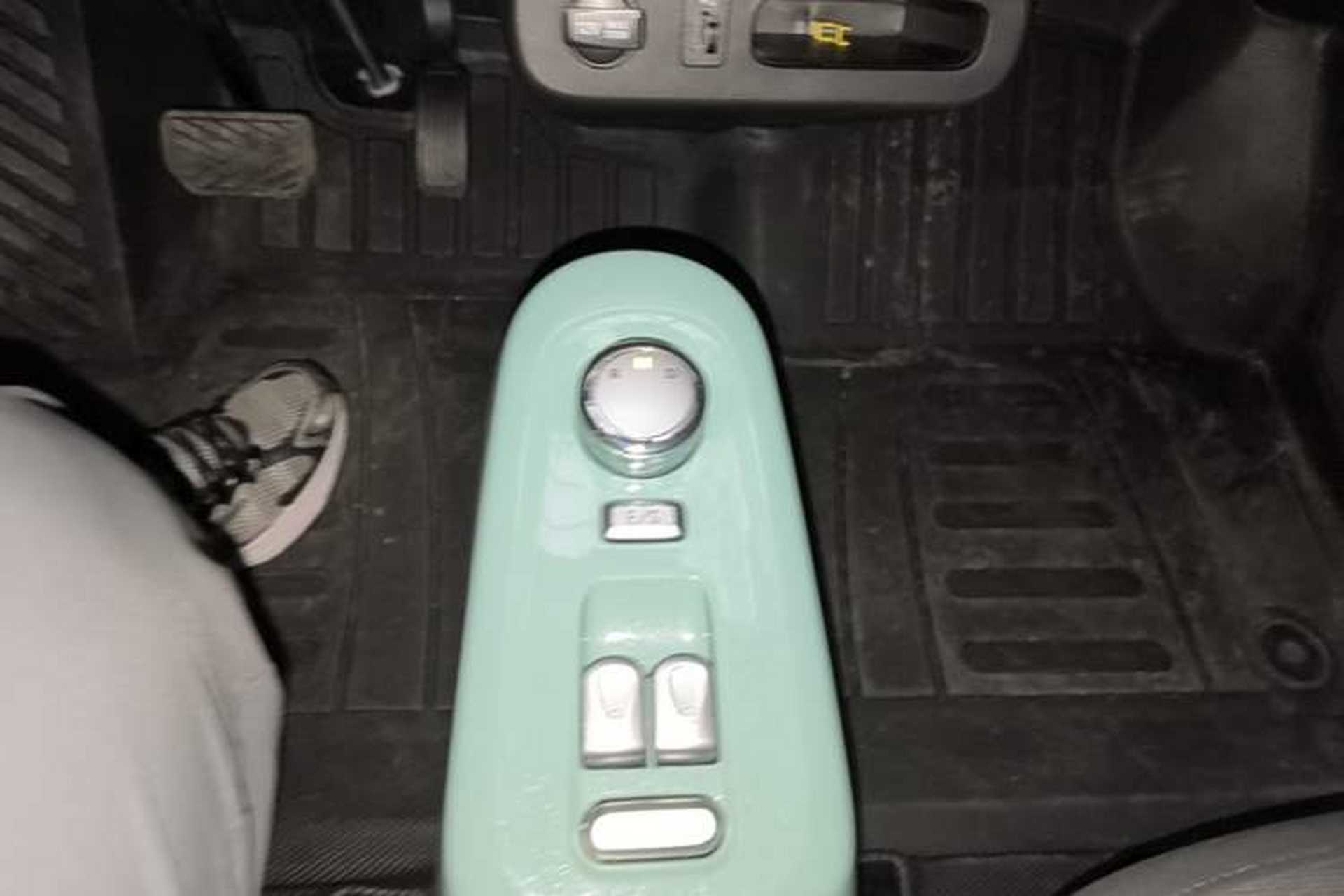 Used CHANGAN NEVO Lumin 2024 130km Qingyue Version Gear Lever