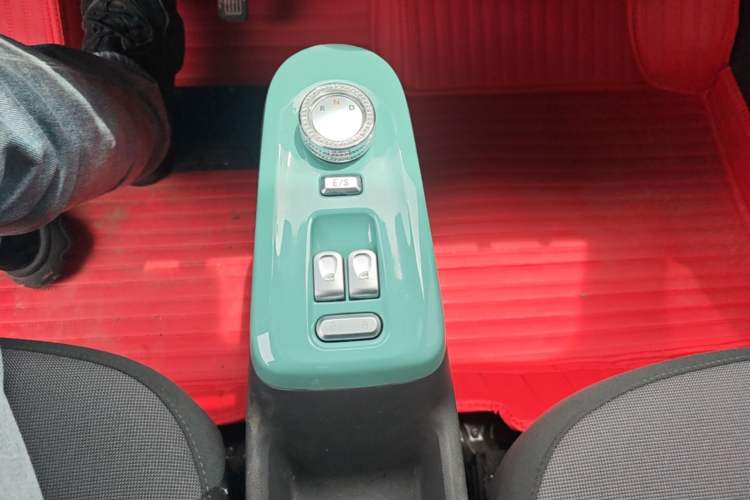Used CHANGAN NEVO Lumin 2024 130km Qingyue Version Gear Lever