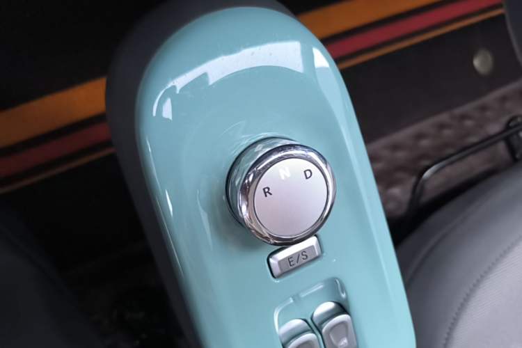 Used CHANGAN NEVO Lumin 2024 130km Qingyue Version Gear Lever