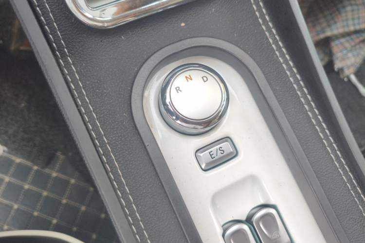 Used CHANGAN NEVO Lumin 2024 130km Qingyue Version Gear Lever