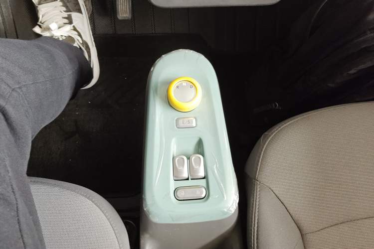 Used CHANGAN NEVO Lumin 2024 130km Qingyue Version Gear Lever