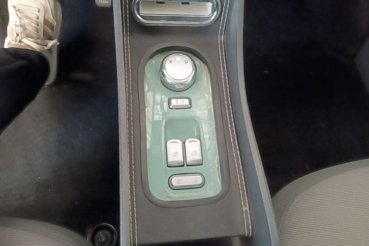 Used CHANGAN NEVO Lumin 2024 130km Qingyue Version Gear Lever