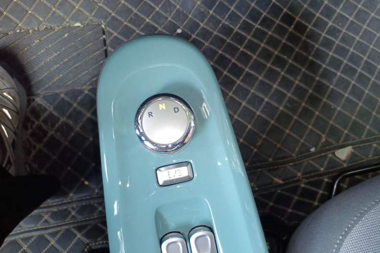Used CHANGAN NEVO Lumin 2024 130km Qingyue Version Gear Lever
