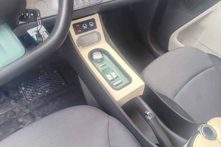 Used CHANGAN NEVO Lumin 2024 130km Qingyue Version Gear Lever