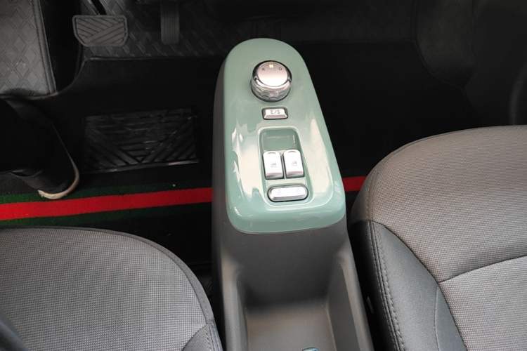Used CHANGAN NEVO Lumin 2024 130km Qingyue Version Gear Lever