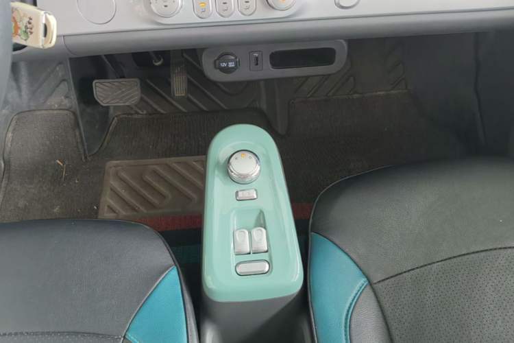 Used CHANGAN NEVO Lumin 2024 130km Qingyue Version Gear Lever