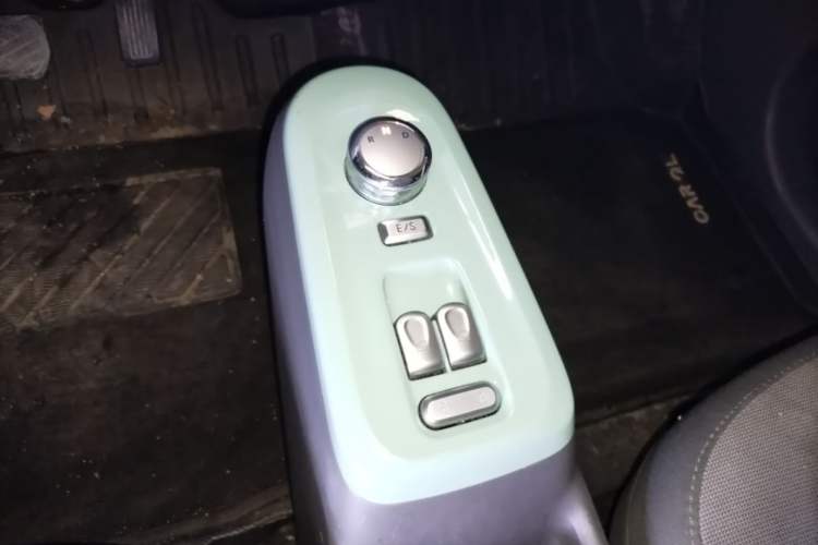 Used CHANGAN NEVO Lumin 2024 130km Qingyue Version Gear Lever
