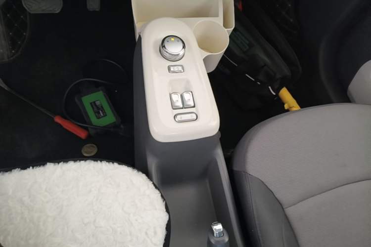 Used CHANGAN NEVO Lumin 2024 130km Qingyue Version Gear Lever