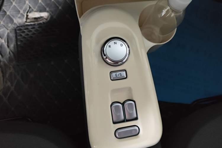 Used CHANGAN NEVO Lumin 2024 130km Qingyue Version Gear Lever