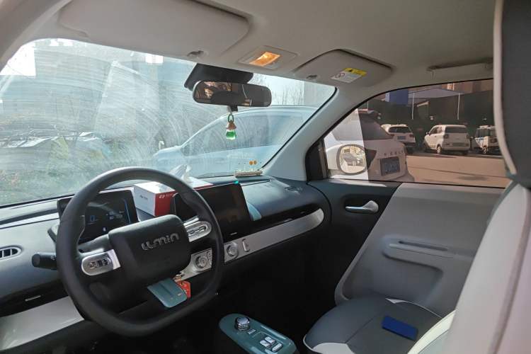 Used CHANGAN NEVO Lumin 2024 130km Qingyue Version Headliner