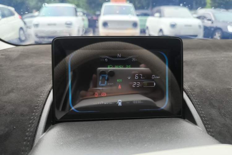 Used CHANGAN NEVO Lumin 2024 301km Orange Wind Edition Instrument Cluster