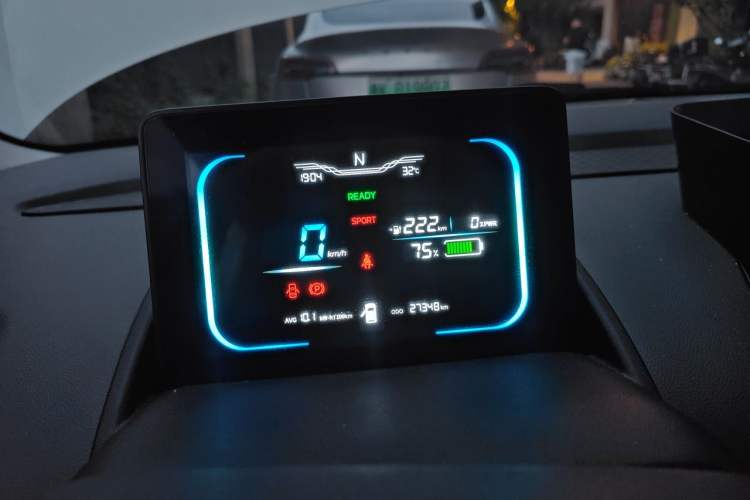 Used CHANGAN NEVO Lumin 2024 301km Launch Edition Instrument Cluster