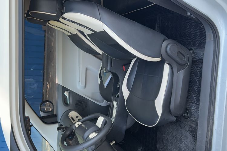 Used CHANGAN NEVO Lumin 2024 205km Launch Edition Interior 1