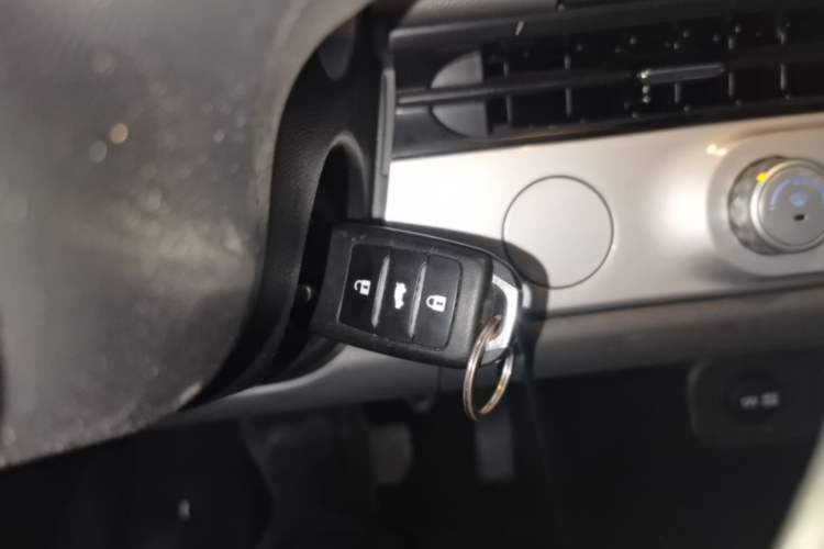 Used CHANGAN NEVO Lumin 2024 130km Qingyue Version Interior 1