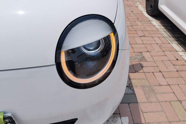 Used CHANGAN NEVO Lumin 2024 301km Orange Wind Edition Left Front Headlight