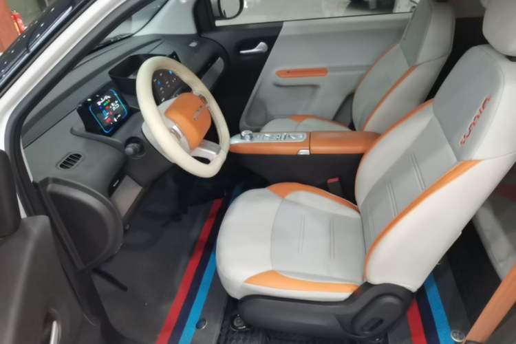 Used CHANGAN NEVO Lumin 2024 205km Orange Wind Edition Left Front Seat