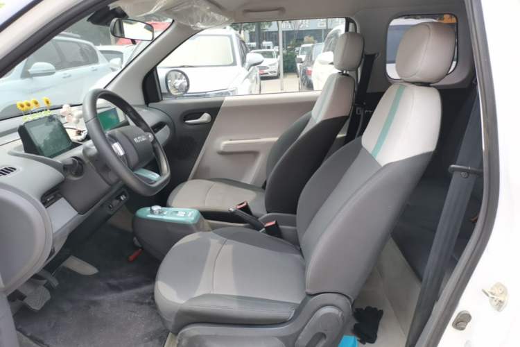 Used CHANGAN NEVO Lumin 2024 205km Launch Edition Left Front Seat