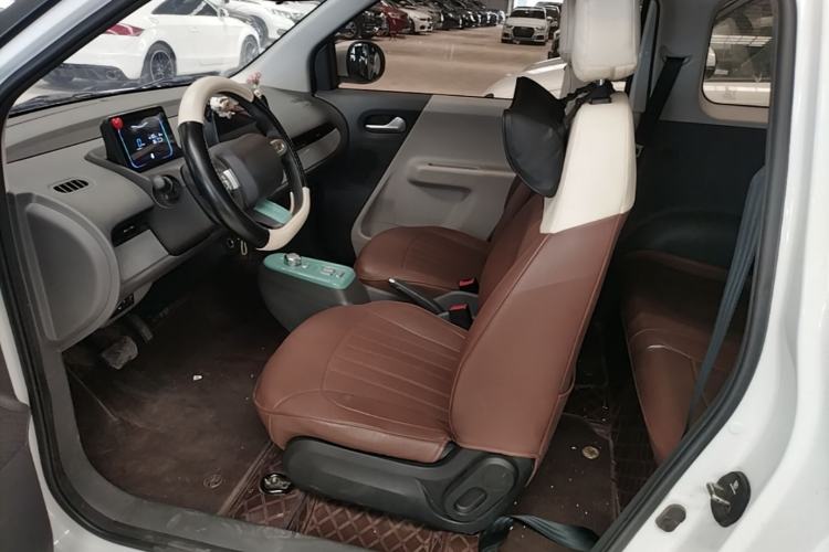 Used CHANGAN NEVO Lumin 2024 301km Orange Wind Edition Left Front Seat