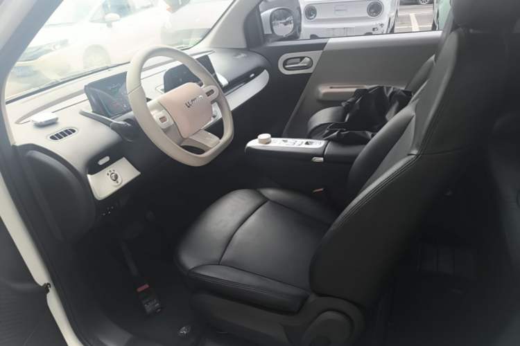 Used CHANGAN NEVO Lumin 2024 301km Orange Wind Edition Left Front Seat