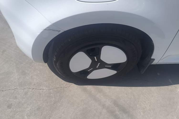Used CHANGAN NEVO Lumin 2024 130km Qingyue Version Left Front Wheel Hub