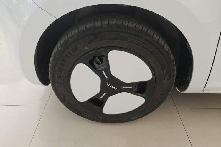 Used CHANGAN NEVO Lumin 2024 130km Qingyue Version Left Front Wheel Hub