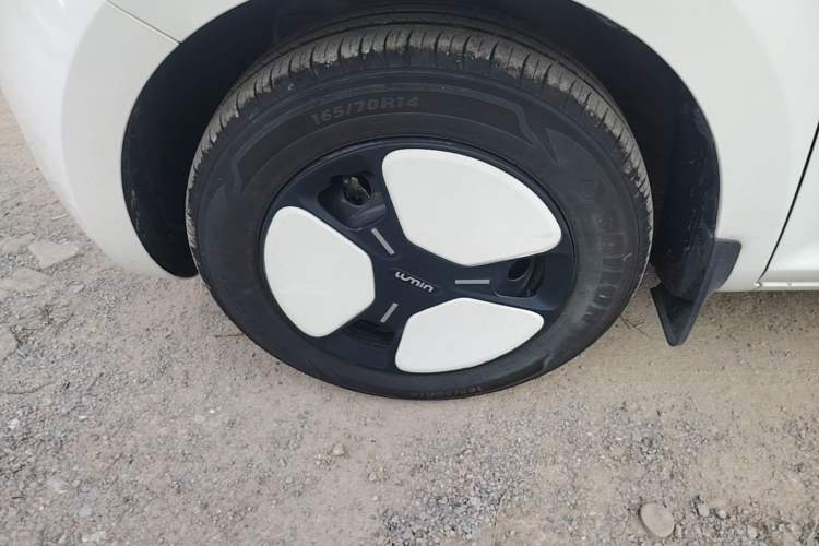 Used CHANGAN NEVO Lumin 2024 130km Qingyue Version Left Front Wheel Hub