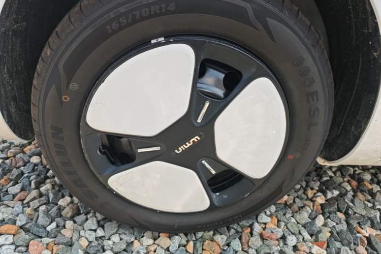 Used CHANGAN NEVO Lumin 2024 130km Qingyue Version Left Front Wheel Hub