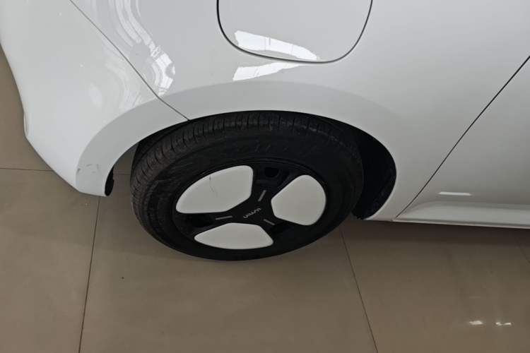 Used CHANGAN NEVO Lumin 2024 205km Orange Wind Edition Left Front Wheel Hub