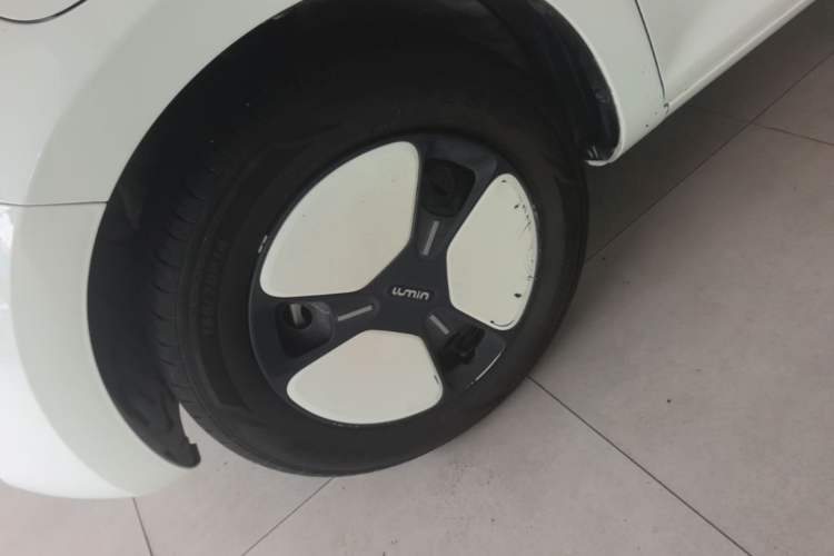 Used CHANGAN NEVO Lumin 2024 301km Launch Edition Left Front Wheel Hub