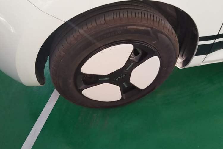 Used CHANGAN NEVO Lumin 2024 301km Launch Edition Left Front Wheel Hub