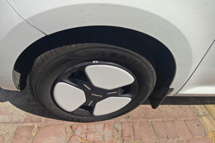 Used CHANGAN NEVO Lumin 2024 130km Qingyue Version Left Front Wheel Hub