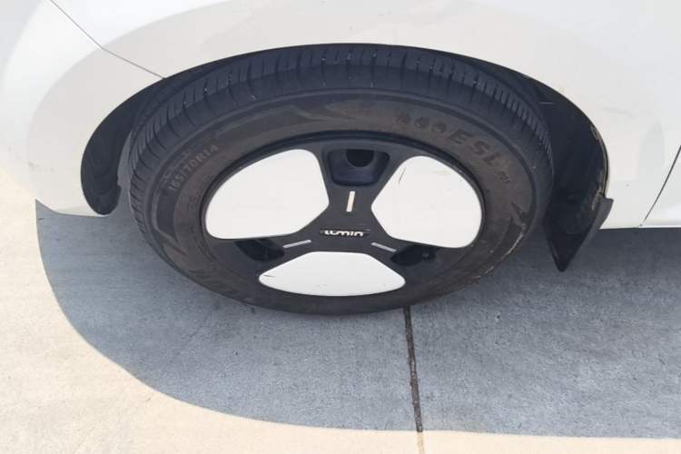 Used CHANGAN NEVO Lumin 2024 130km Qingyue Version Left Front Wheel Hub