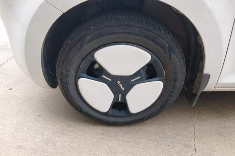 Used CHANGAN NEVO Lumin 2024 130km Qingyue Version Left Front Wheel Hub