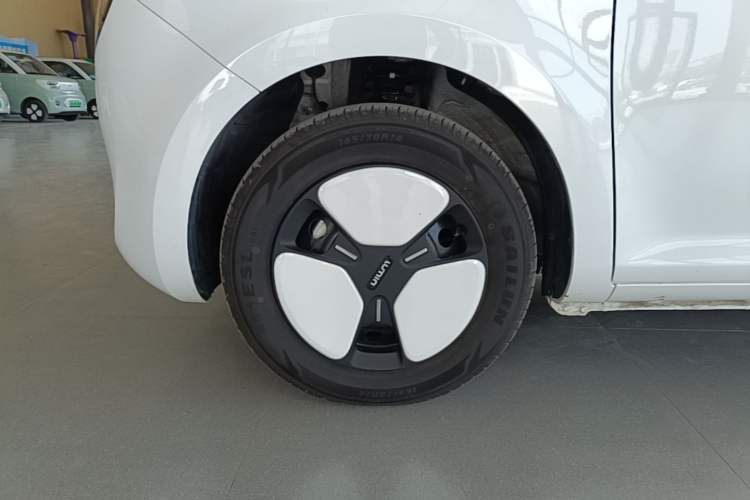 Used CHANGAN NEVO Lumin 2024 130km Qingyue Version Left Front Wheel Hub