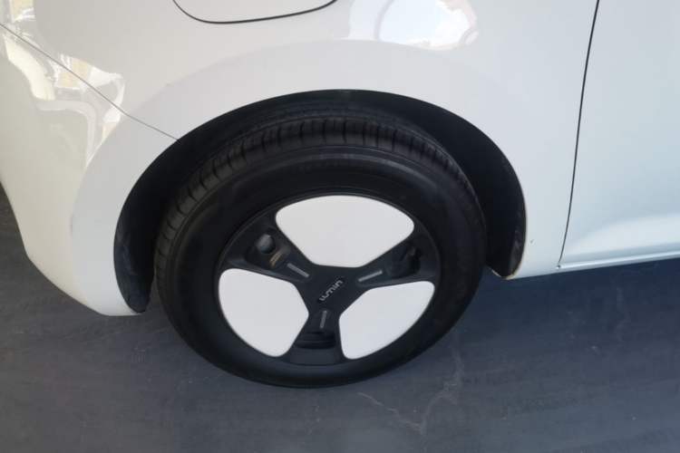 Used CHANGAN NEVO Lumin 2024 130km Qingyue Version Left Front Wheel Hub