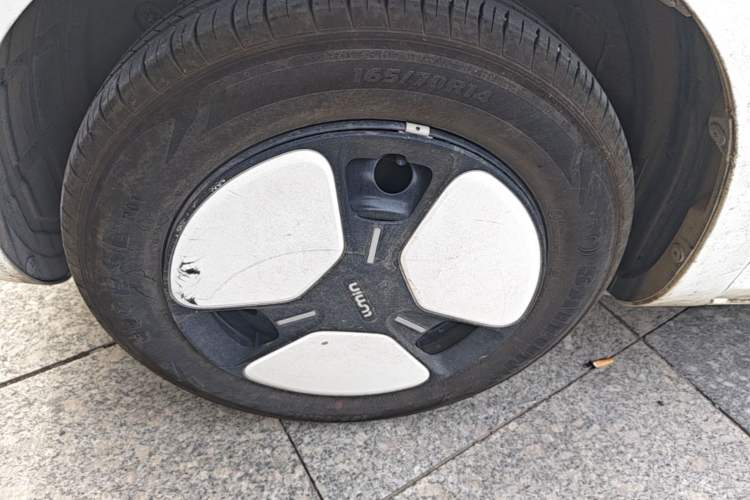 Used CHANGAN NEVO Lumin 2024 130km Qingyue Version Left Front Wheel Hub