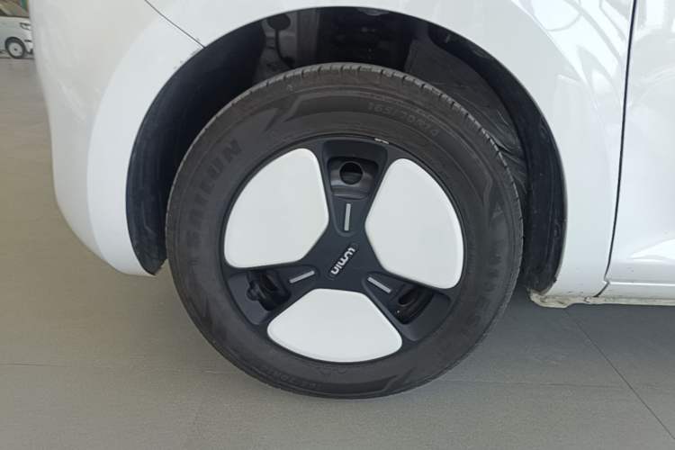 Used CHANGAN NEVO Lumin 2024 130km Qingyue Version Left Front Wheel Hub