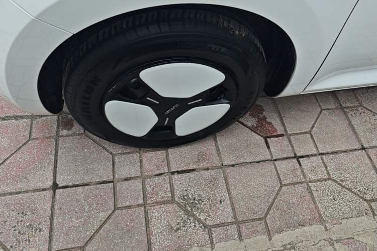 Used CHANGAN NEVO Lumin 2024 130km Qingyue Version Left Front Wheel Hub