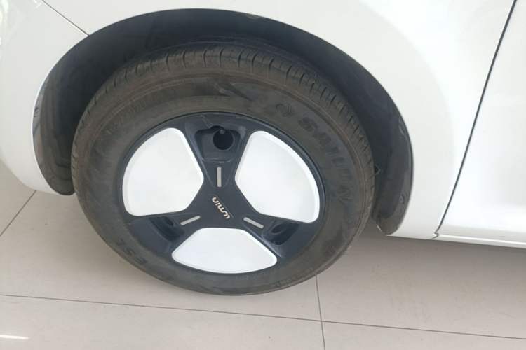Used CHANGAN NEVO Lumin 2024 130km Qingyue Version Left Front Wheel Hub
