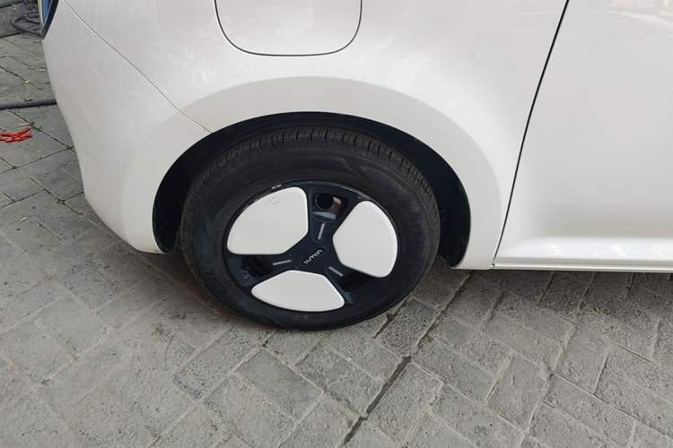 Used CHANGAN NEVO Lumin 2024 205km Launch Edition Left Front Wheel Hub